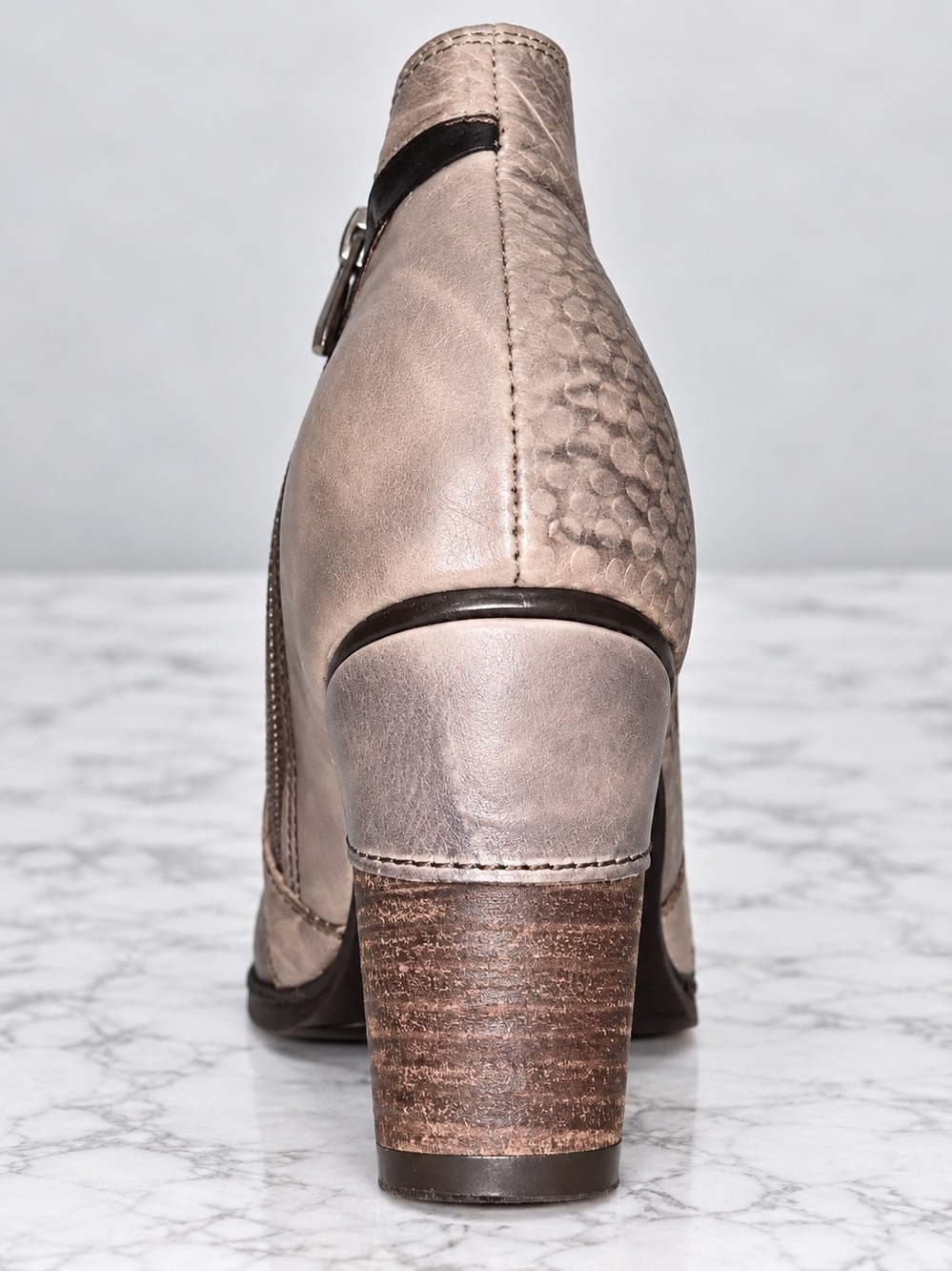 L’Artiste by Spring Step Lace-Up Ankle Boots Taupe Black EU 36 US 5.5-6 - Picture 10 of 16